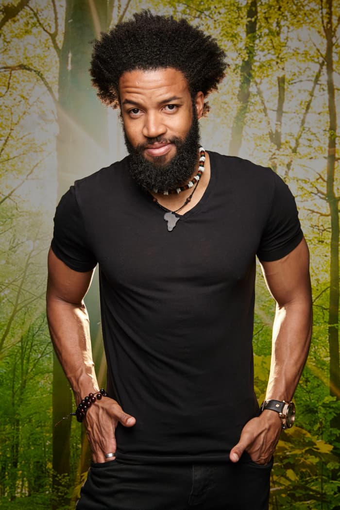 Anaheim Native Denim Richards On His Role on Paramount Network's