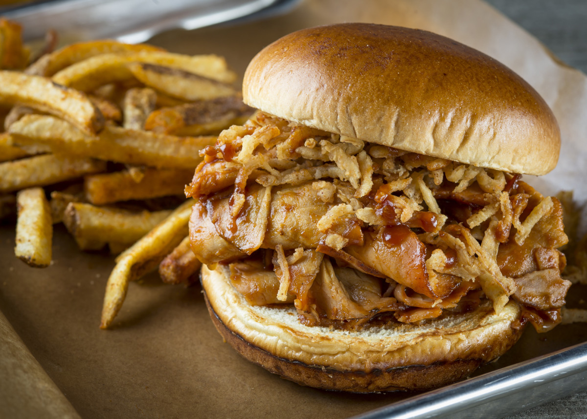 old-crow-smokehouse-pork-loin-sandwich