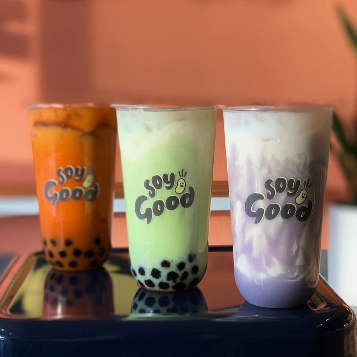 Bubble tea lovers finally get a reusable straw that opens up for