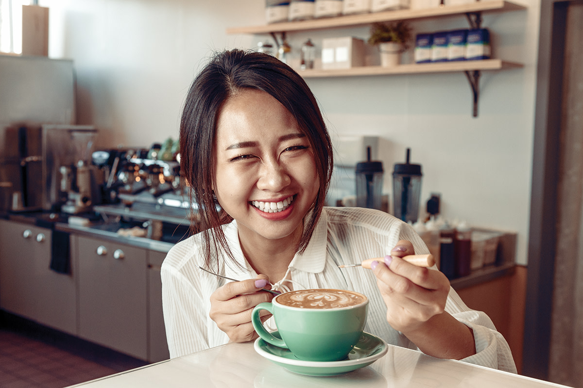 STYLE MAVEN  Coffee girl, Drinking tea, Coffee love