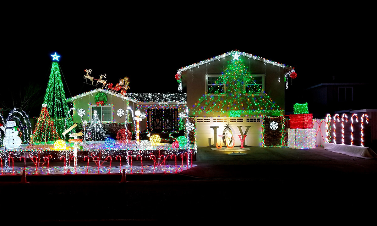 Where to See Some of the Best Christmas Light Displays in O.C. Orange